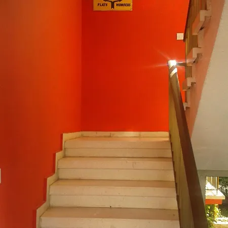 Milounapa * Ayía Nápa